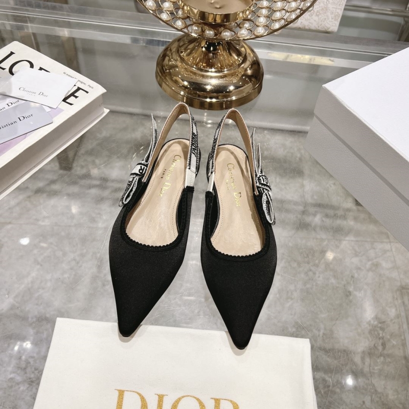 ch**an D*or sandals